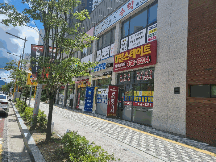 경상북도 김천시 율곡동 772 한신휴플러스 제114동 제1층 제109호 근린상가 경매 사진 23