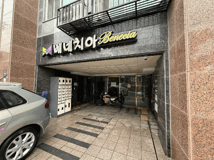 서울특별시 구로구 구로동 466-299 베네치아 제1층 제102호 외 2필지 도시형생활주택 경매 사진 6