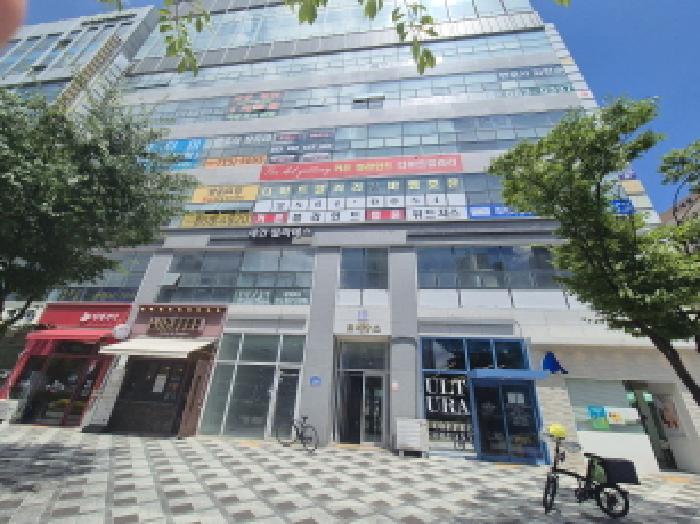 세종특별자치시 나성동 768 르네상스 1동 2층206호 근린상가 경매 사진 2
