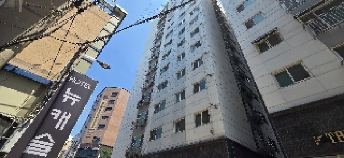 인천광역시 부평구 부평동 528-9 더갤러리 2층102-204호 외 2필지 오피스텔(주거) 경매 사진 1