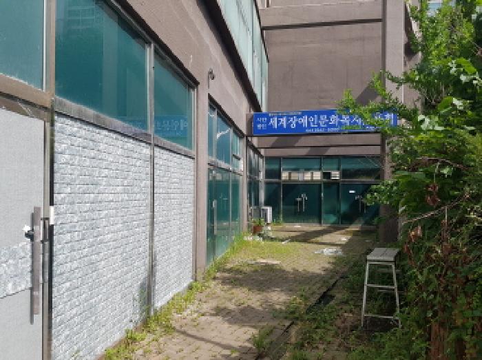 충청남도 천안시 동남구 안서동 211 부경파크빌2차아파트 101-1(상가)동 1층107호 근린상가 경매 사진 6