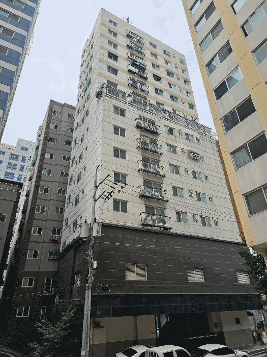 경기도 부천시 원미구 심곡동 128-8 골든베이아파트 6층604호 외 1필지 아파트 경매 사진 8