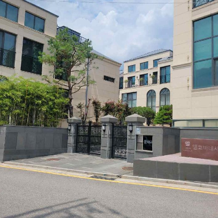 서울특별시 서초구 염곡동 133-1 엠코바네사 원 씨동 2층203호 외 2필지 다세대주택 경매 사진 1