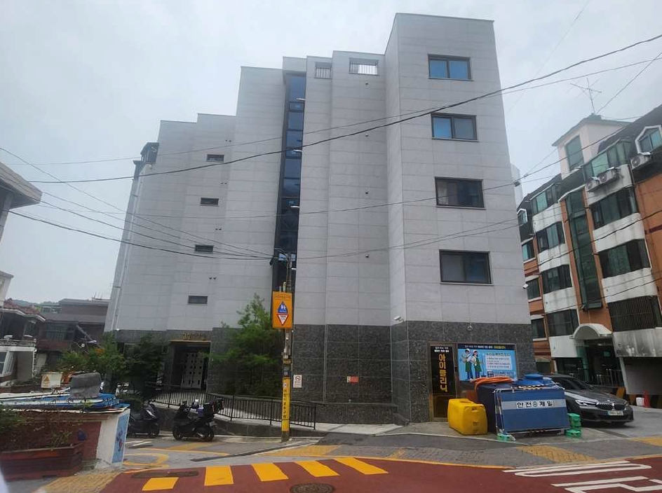 서울특별시 관악구 신림동 713-1 성진리치빌5차 2층201호 외 1필지 다세대주택 경매 사진 1