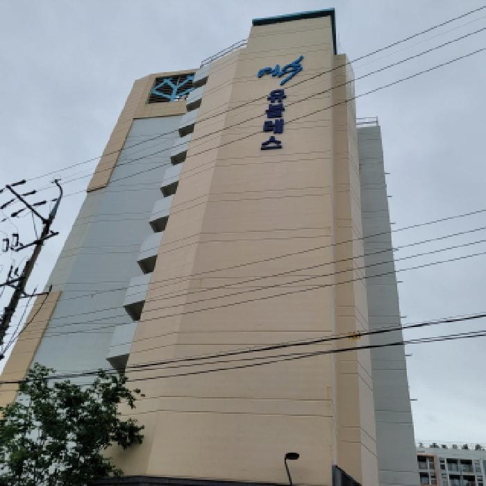 전라남도 여수시 국동 105 여수유탑유블레스생활숙박시설 1동 2층212호 외 12필지 숙박(콘도등) 경매 사진 1
