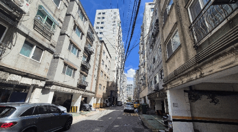 인천광역시 부평구 부평동 433-136 주영팰리스3 4층402호 외 1필지 오피스텔(주거) 경매 사진 3