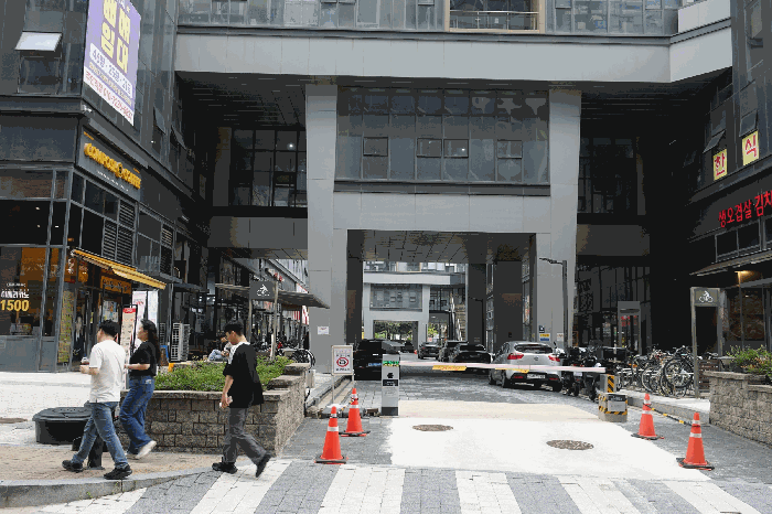 경기도 용인시 기흥구 농서동 455 프리미엄원희캐슬기흥서천 지1층비002호 외 2필지 지식산업센터 경매 사진 6
