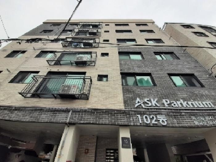 서울특별시 강서구 화곡동 1041-18 에스케이파크리움 제102동 제3층 제301호 외 5필지 다세대주택 경매 사진 2