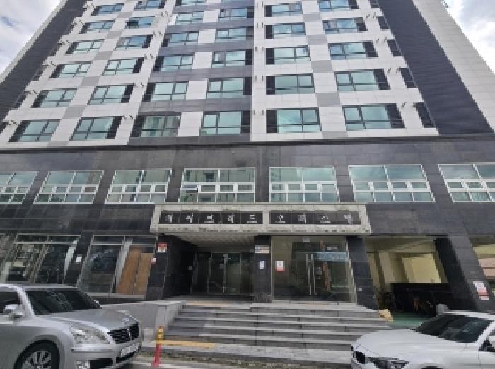 충청북도 청주시 청원구 우암동 110-33 하이브레드 오피스텔 5층507호 외 2필지 오피스텔(주거) 경매 사진 1