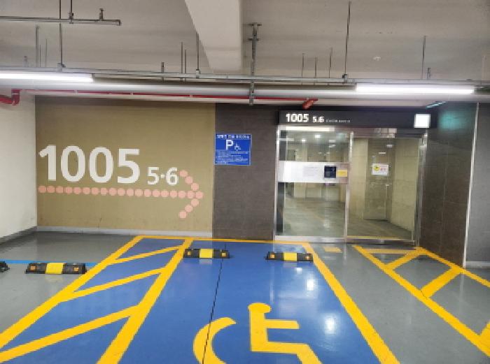 대구광역시 북구 침산동 1761 침산화성파크드림 1005동 8층806호 아파트 경매 사진 2