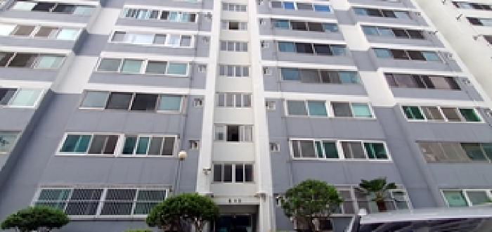 경상남도 창원시 진해구 제황산동 25-52 대암그린비치맨션 8층803호 아파트 경매 사진 1