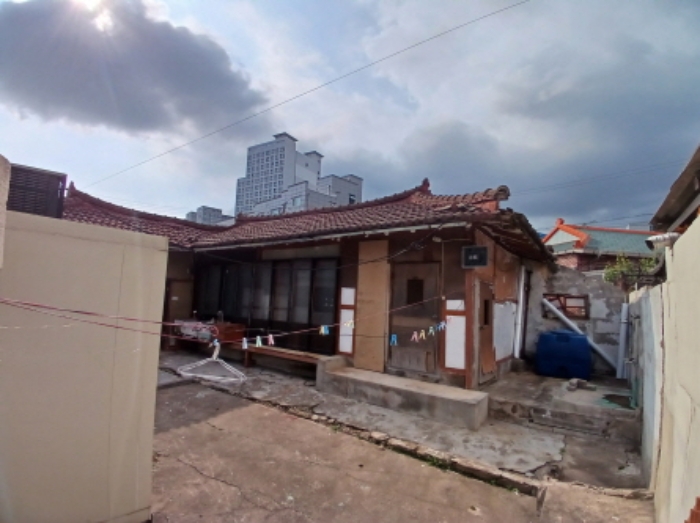 충청남도 서산시 동문동 999-38 외 2필지 단독주택 경매 사진 9
