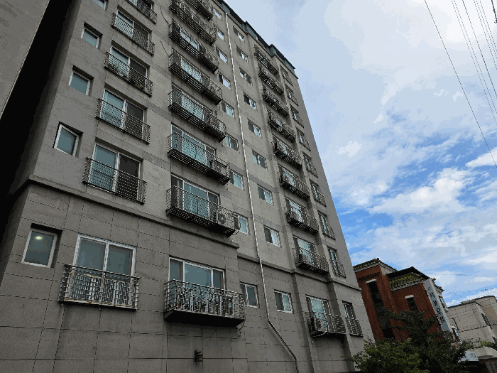 경상북도 포항시 남구 해도동 70-1 센트럴파크6차 1동 8층 801호 외 2필지 아파트 경매 사진 4