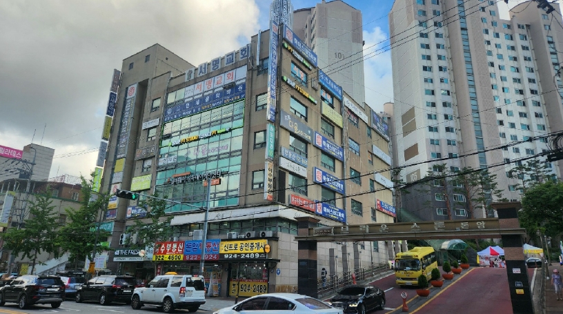 서울특별시 성북구 돈암동 636 브라운스톤돈암아파트 제상가동 제4층 제404호 외 1개호 근린상가 경매 사진 1