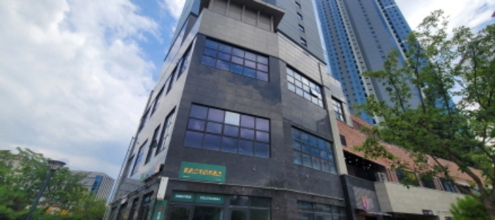 경기 고양시 덕양구 원흥동 635, 203동 2층201호 (원흥동,삼송2차원흥역동원로얄듀크비스타) 근린상가 경매 사진 1