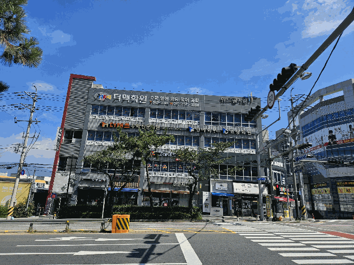 경상남도 창원시 진해구 풍호동 303-1 풍호위드필마린 2층201호 외 2필지 근린상가 경매 사진 9