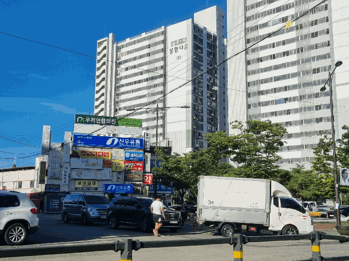 경상북도 경산시 진량읍 봉회리 71-1 경산1차삼주봉황타운 102동 2층206호 외 9필지 아파트 경매 사진 3