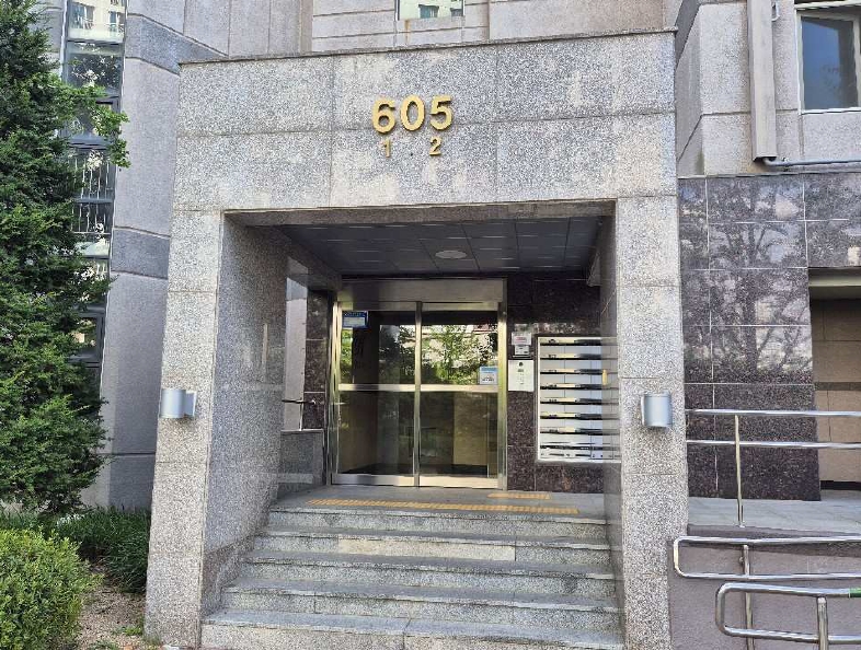 세종특별자치시 한솔동 974 첫마을아파트 605동 12층1202호 외 1필지 아파트 경매 사진 3