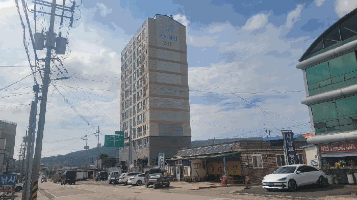 전라남도 무안군 해제면 양매리 920-4 이노하임201동 8층801호 외 1필지 아파트 경매 사진 3