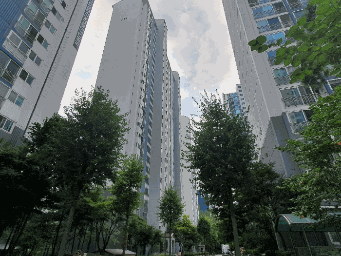 경기도 안양시 동안구 호계동 811 호계2차현대홈타운 214동 14층1404호 외 5필지 아파트 경매 사진 12