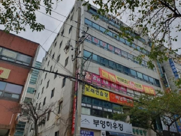 경상남도 김해시 내동 1142-3 7층701호 외 1개호 근린상가 경매 사진 1