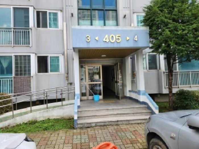 경기도 동두천시 송내동 665-3 송내주공아파트 405동 7층 704호 외 1필지 아파트 경매 사진 3