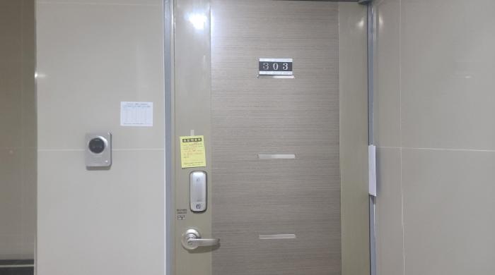 전북특별자치도 군산시 대명동 384-90 아이플러스시티 102동 3층303호 아파트 경매 사진 8