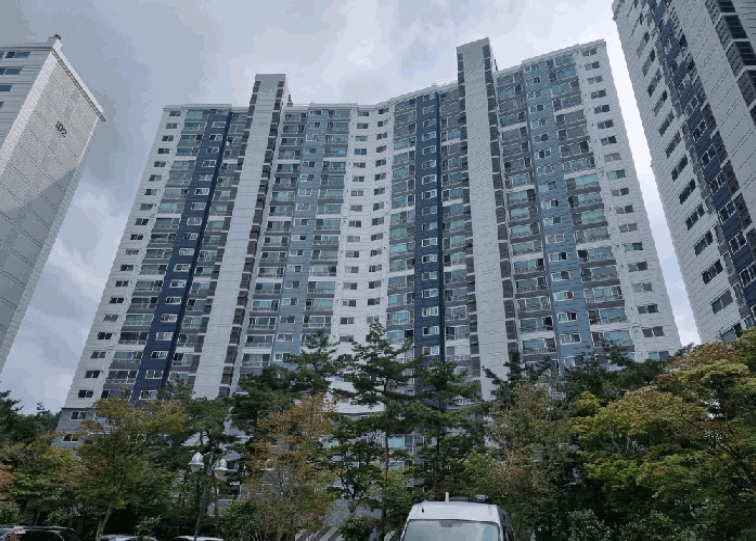 광주광역시 서구 화정동 400-16 꽃담마을 이-편한세상 제103동 제24층 제2401호 아파트 경매 사진 1