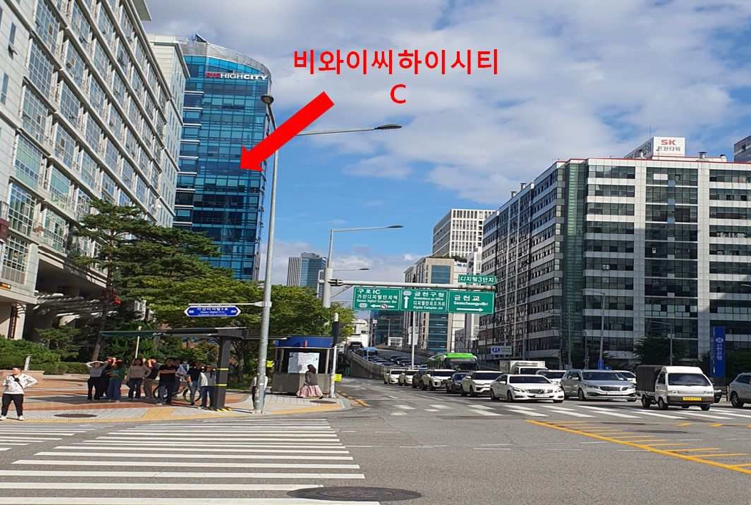 서울특별시 금천구 가산동 371-17 비와이씨하이시티 제8층 제비803호 외 1필지 지식산업센터 경매 사진 4
