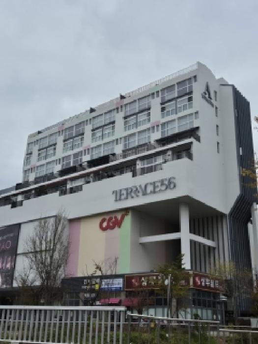 광주광역시 광산구 하남동 832, 테라스56피크닉몰 1층1072호 외 1필지 근린상가 경매 사진 2