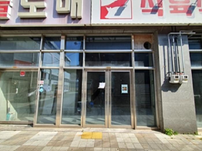 경상남도 창원시 진해구 자은동 135-2 탑빌딩 주건축물제1동 지1층비103호 외 2개호 근린상가 경매 사진 2