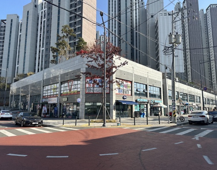 충청북도 청주시 상당구 탑동 390 센트럴힐데스하임 근린생활시설3동 1층106호 근린상가 경매 사진 1