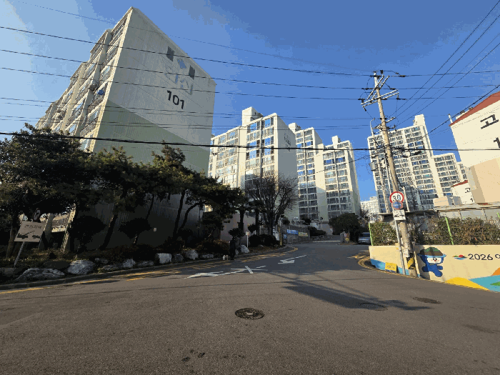 전라남도 여수시 고소동 42 한신아파트 103동 2층207호 외 2필지 아파트 경매 사진 6