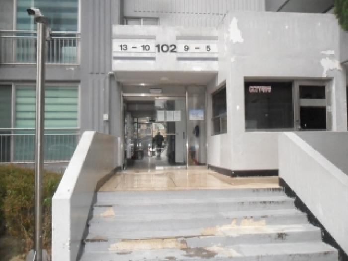 충청남도 서산시 동문동 137-2 현대아파트 102동 13층1312호 외 4필지 아파트 경매 사진 1