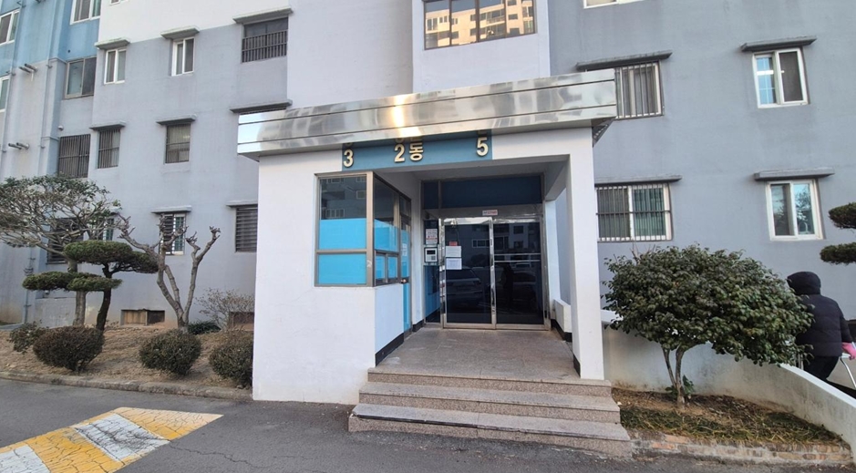 경상남도 진주시 상봉동 1096 상봉한주타운 2동 9층903호 아파트 경매 사진 9