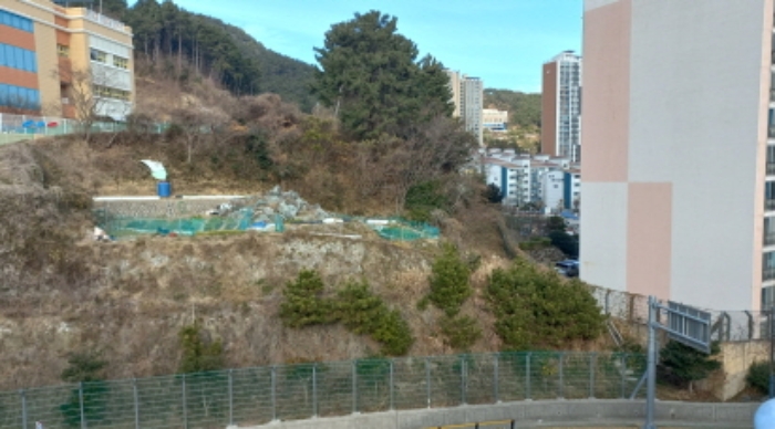 경상남도 거제시 옥포동 1118-3 외 1필지 임야 경매 사진 1