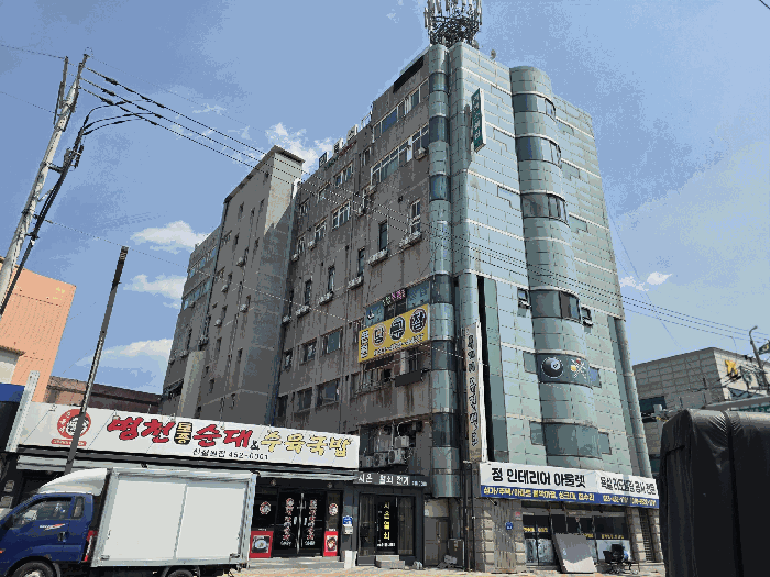 강원특별자치도 철원군 갈말읍 신철원리 973-9 1동 6층 601호 외 4필지 다세대주택 경매 사진 27